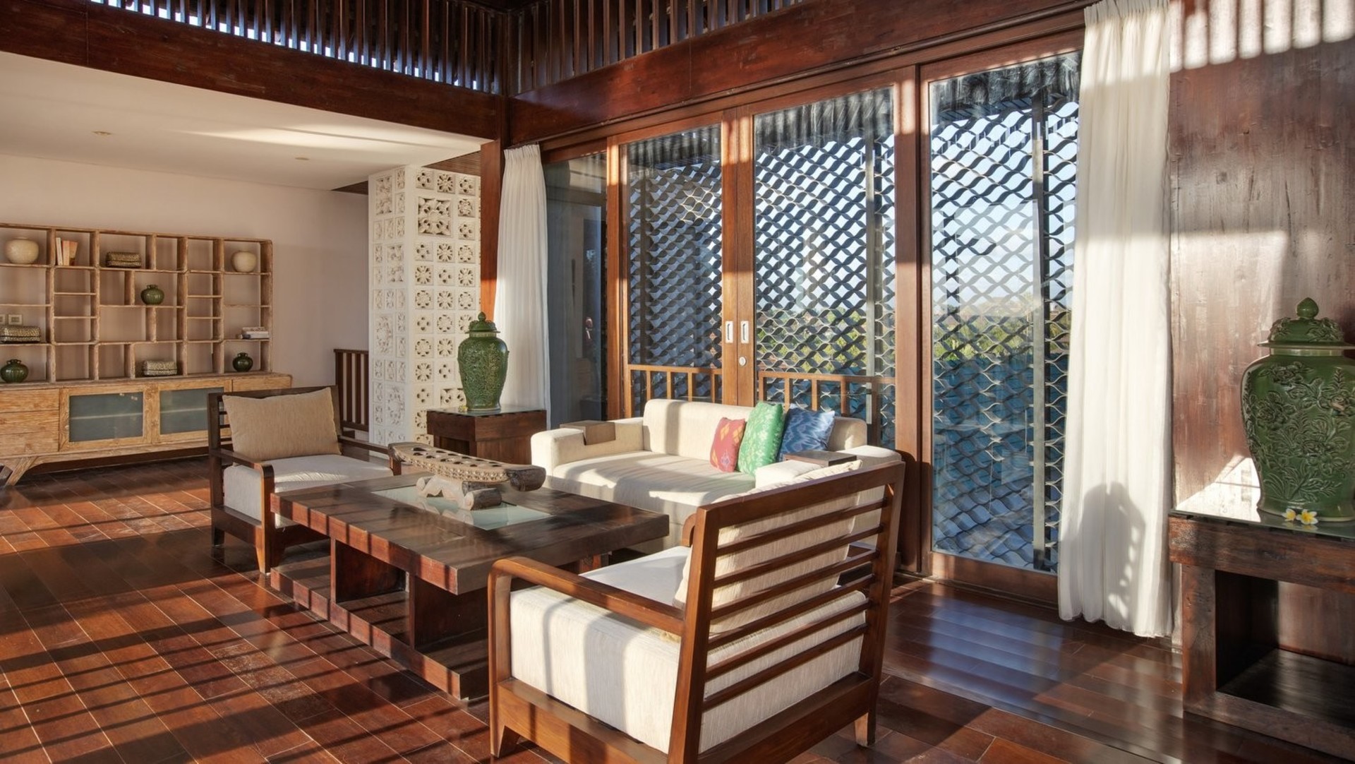 Bali'de Havuzlu, Huzurlu 16 Yatak Odalı Villa, Bali Villa 2209