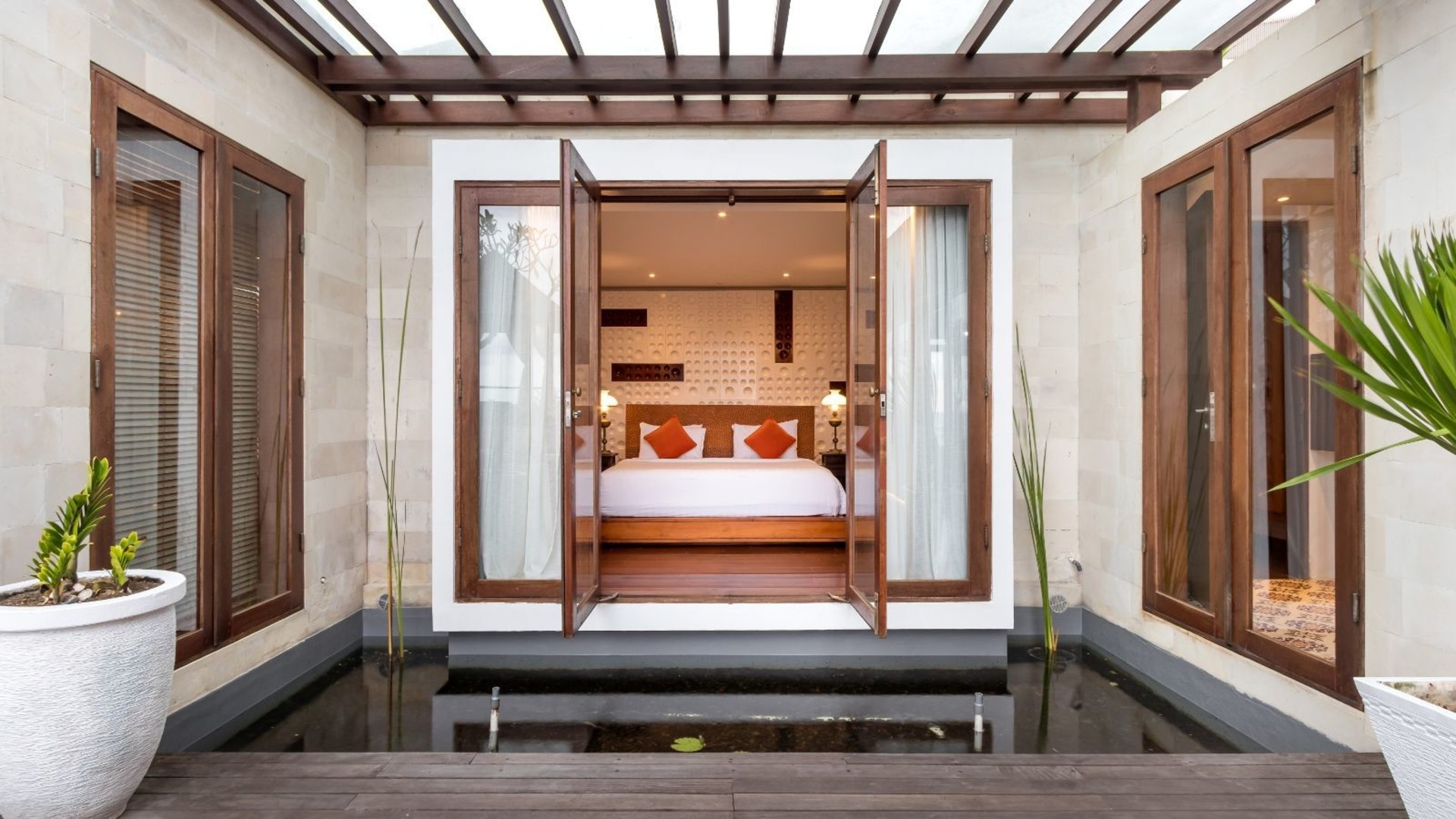 Bali'de Havuzlu, Huzurlu 16 Yatak Odalı Villa, Bali Villa 2209