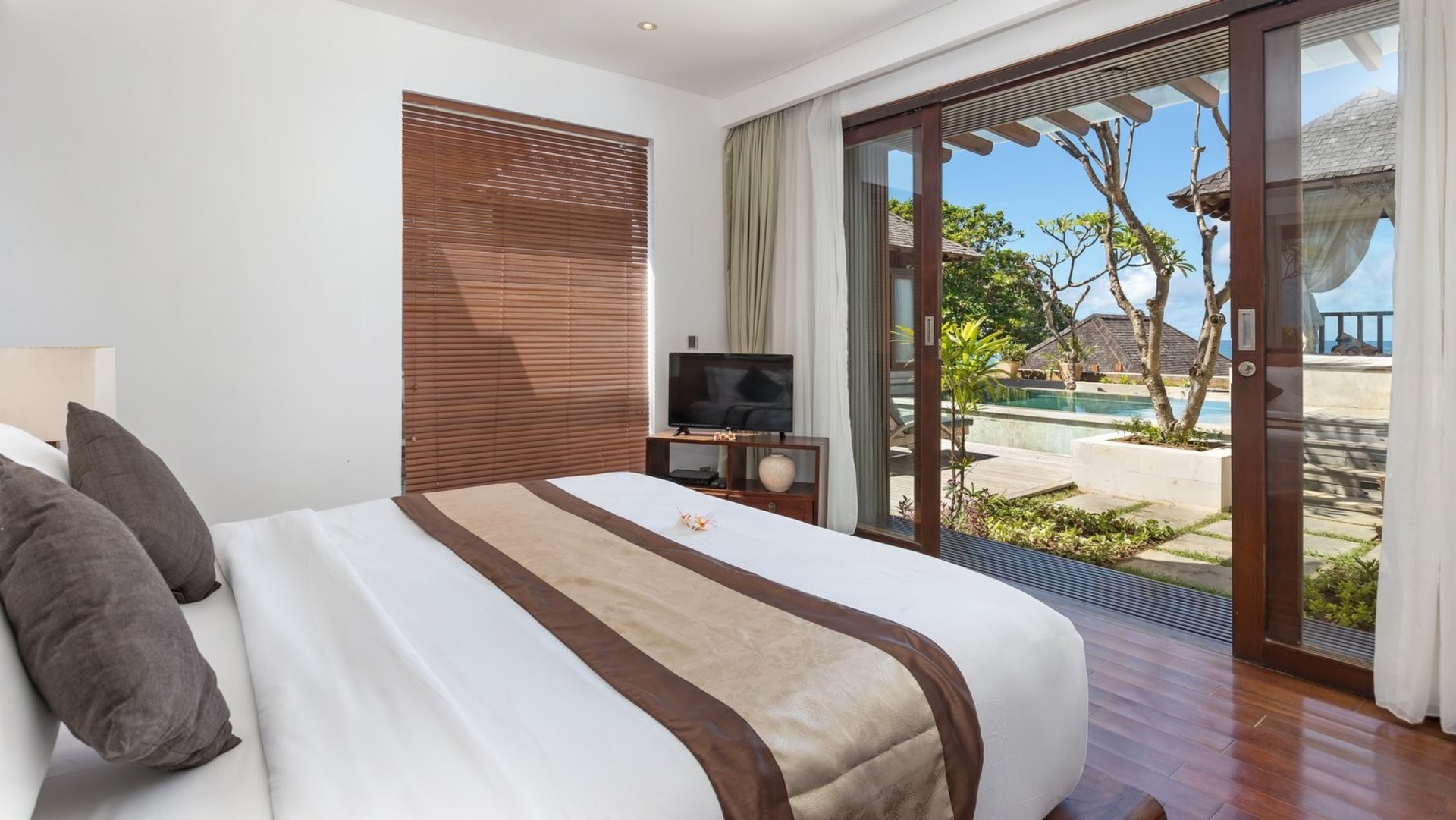 Bali'de Havuzlu, Huzurlu 16 Yatak Odalı Villa, Bali Villa 2209