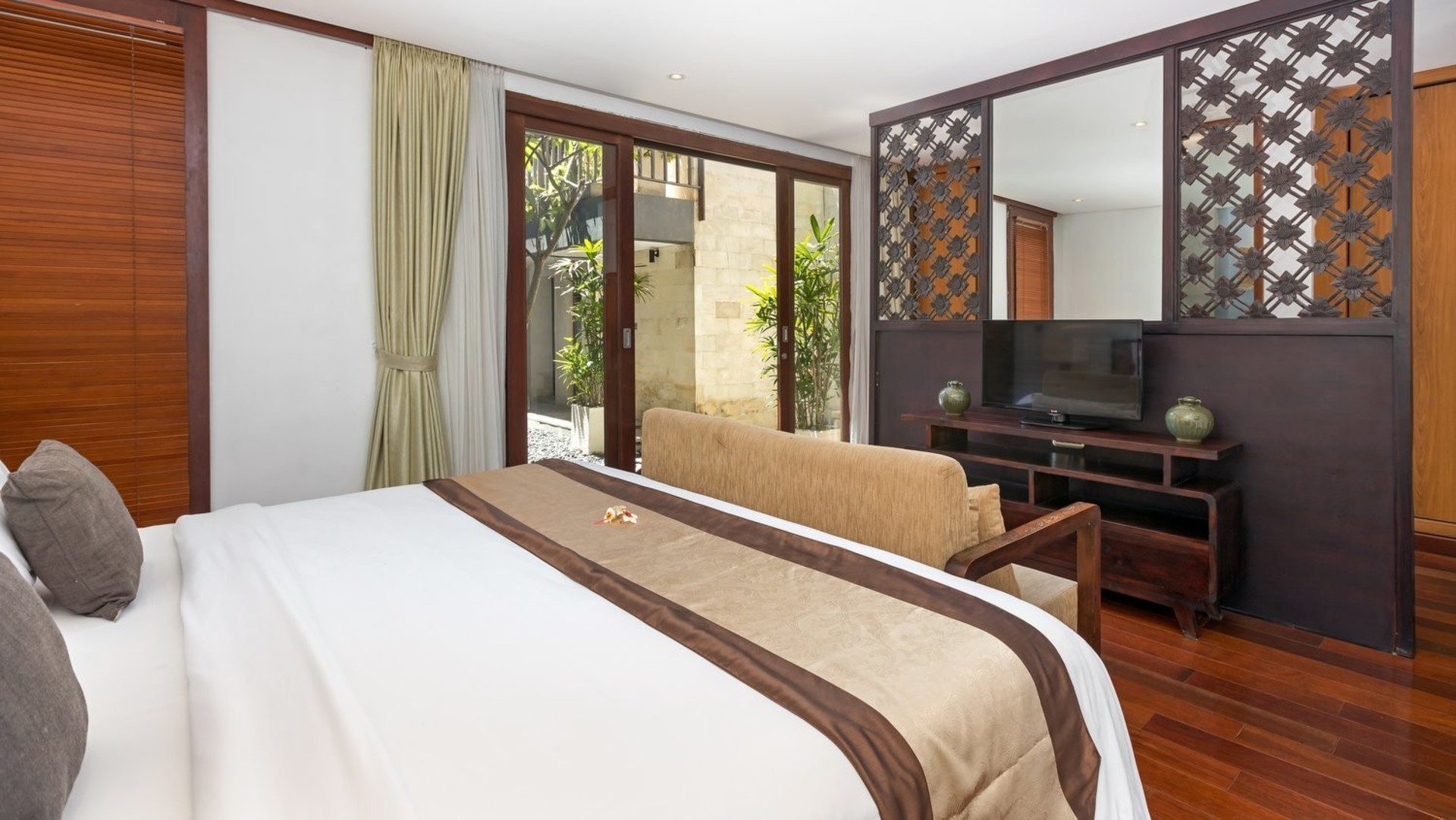 Bali'de Havuzlu, Huzurlu 16 Yatak Odalı Villa, Bali Villa 2209