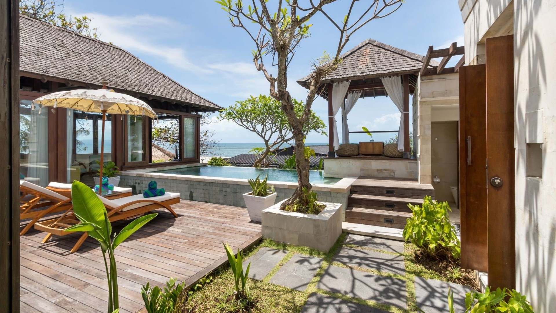 Bali'de Havuzlu, Huzurlu 16 Yatak Odalı Villa, Bali Villa 2209