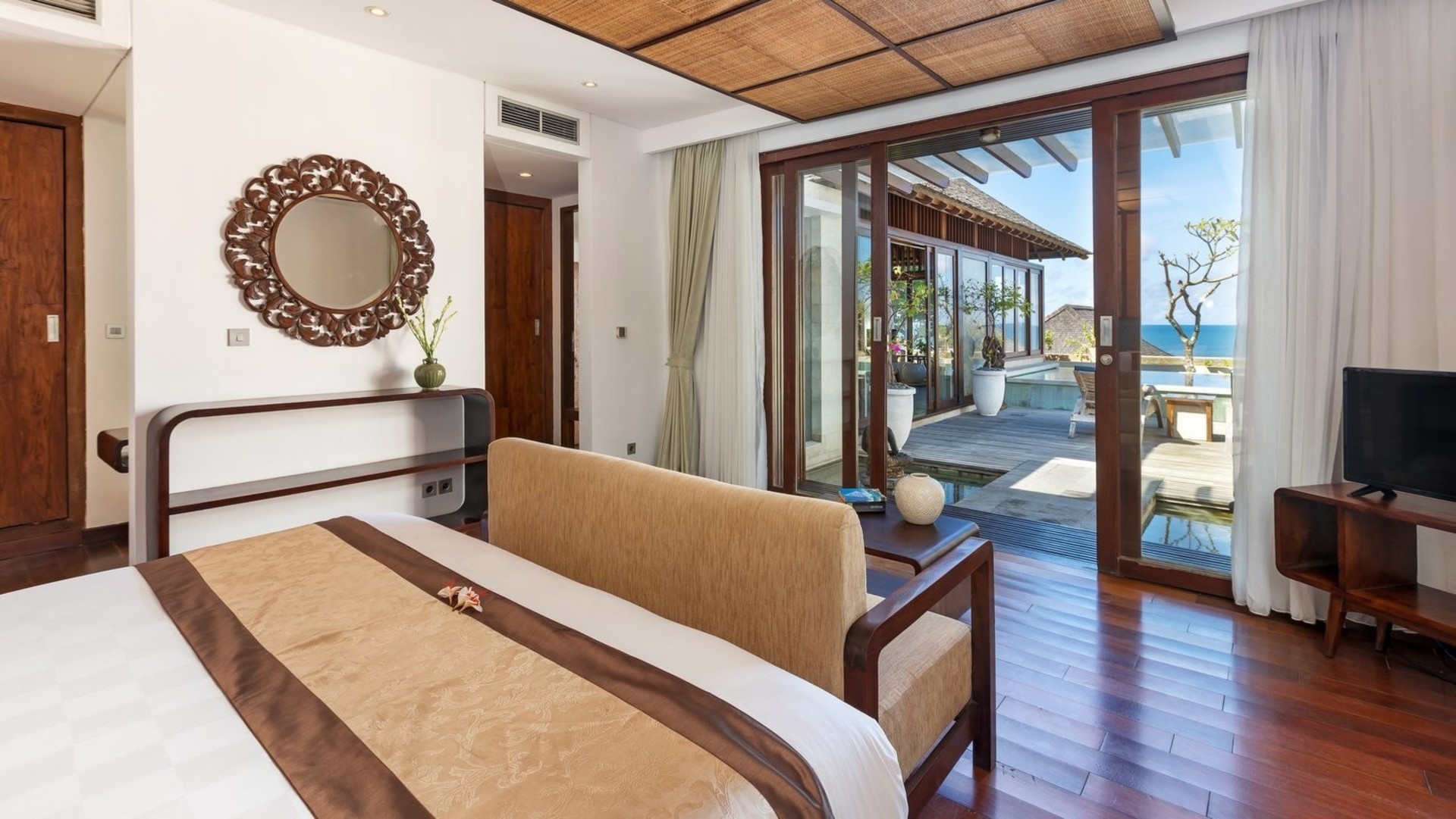 Bali'de Havuzlu, Huzurlu 16 Yatak Odalı Villa, Bali Villa 2209