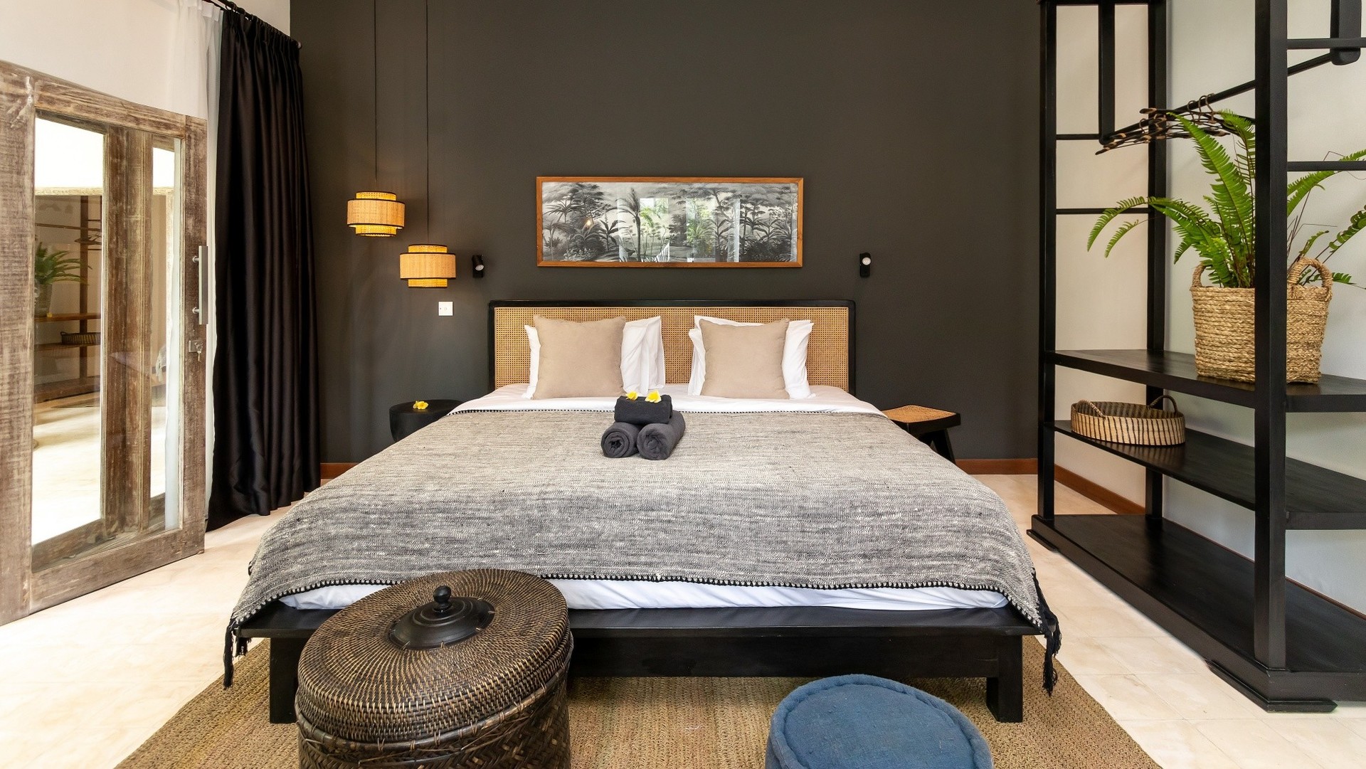 Muhteşem Havuz Alanına Sahip Rahat 4BR Villa, Bali Villa 2210