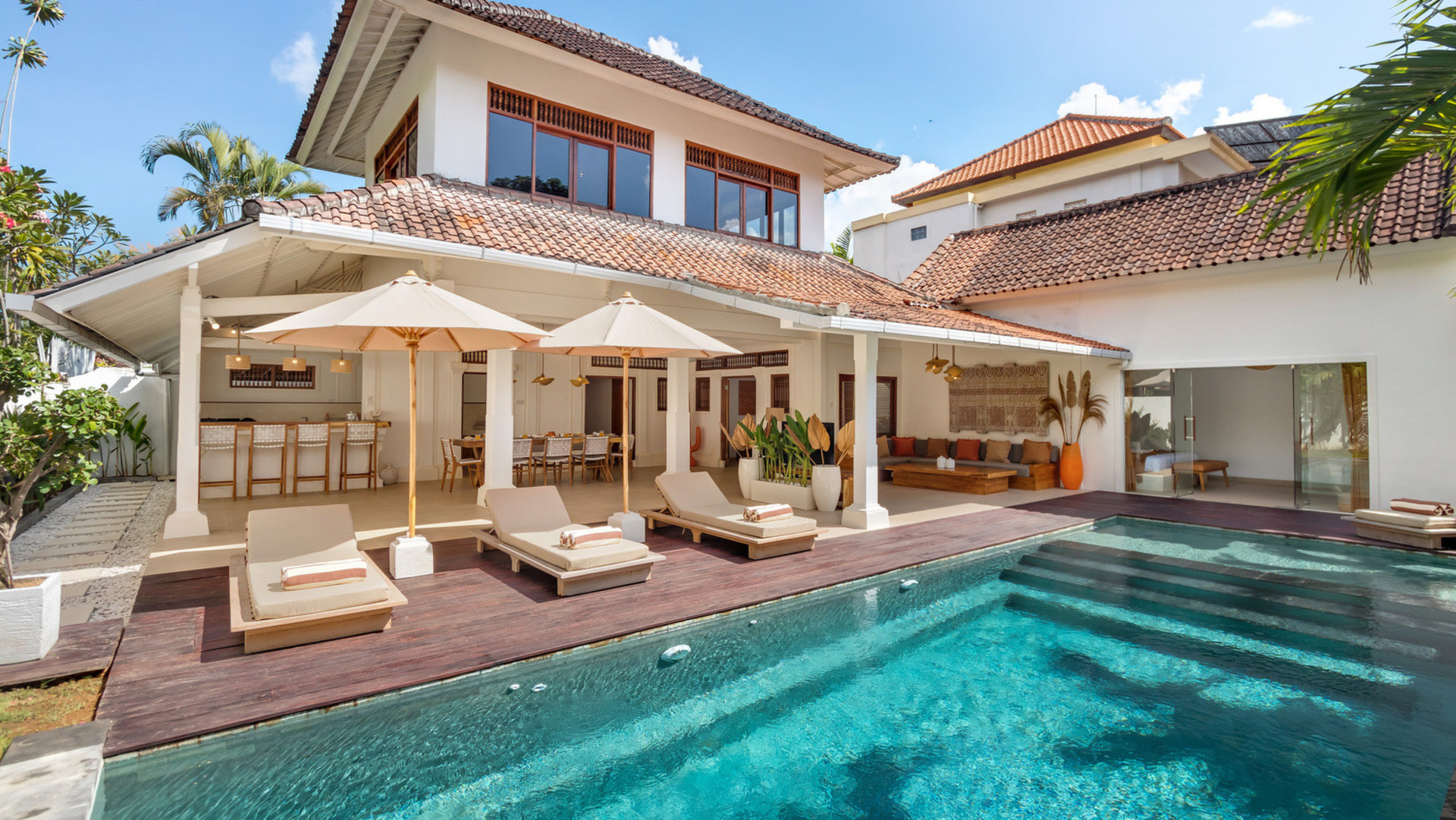 Bali'de Havuzlu Muhteşem 4 Yatak Odalı Villa, Bali Villa 2211