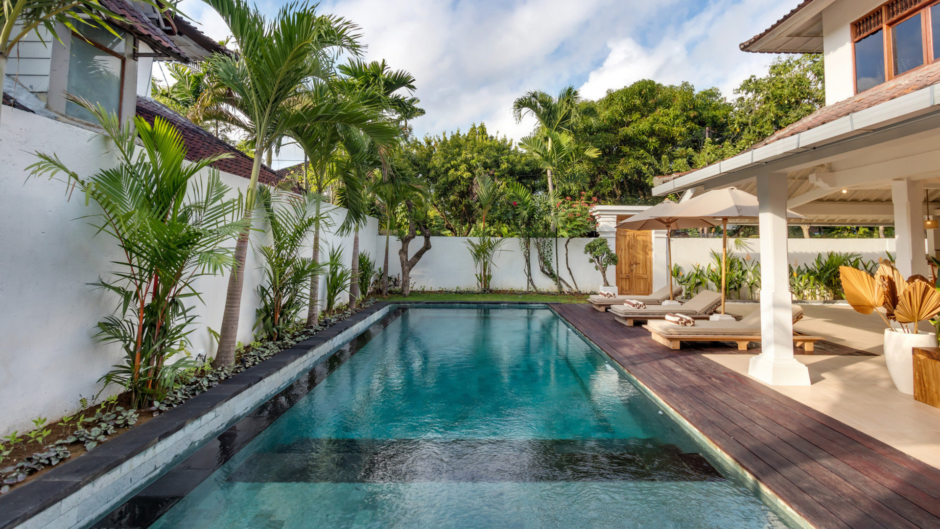 Bali'de Havuzlu Muhteşem 4 Yatak Odalı Villa, Bali Villa 2211