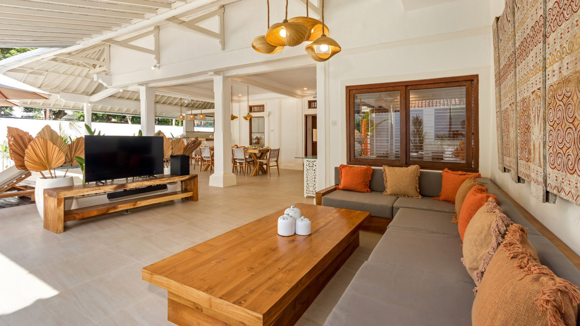 Bali'de Havuzlu Muhteşem 4 Yatak Odalı Villa, Bali Villa 2211
