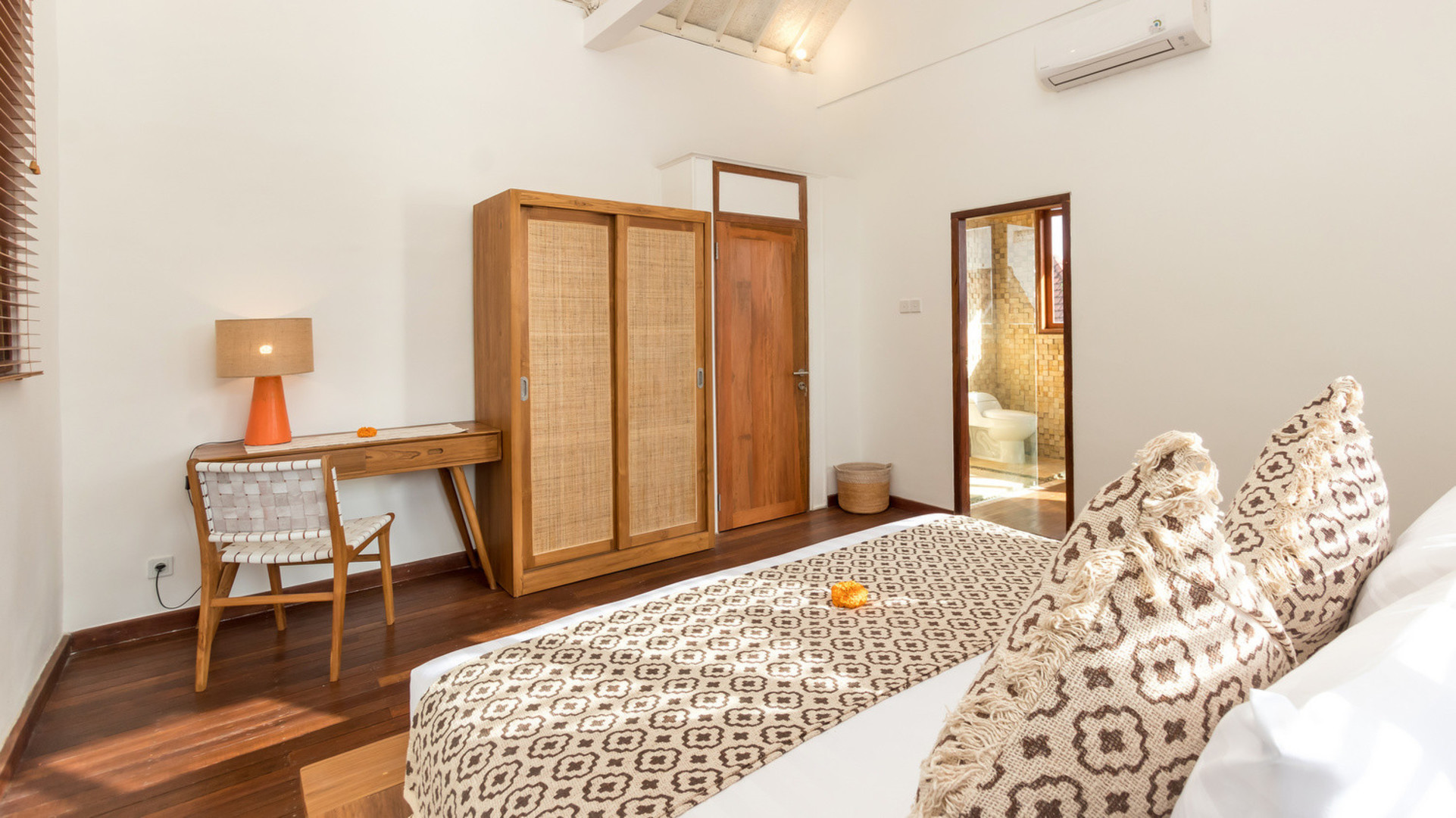 Havuzlu Harika 4BR Villa, Bali Villa 2212