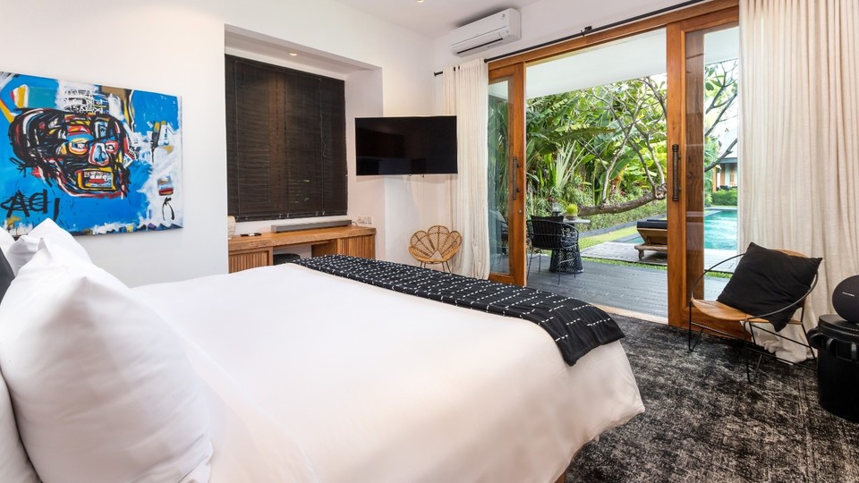 Neşeli 3BR Villa, Havuzlu ve Bahçeli, Bali Villa 2213