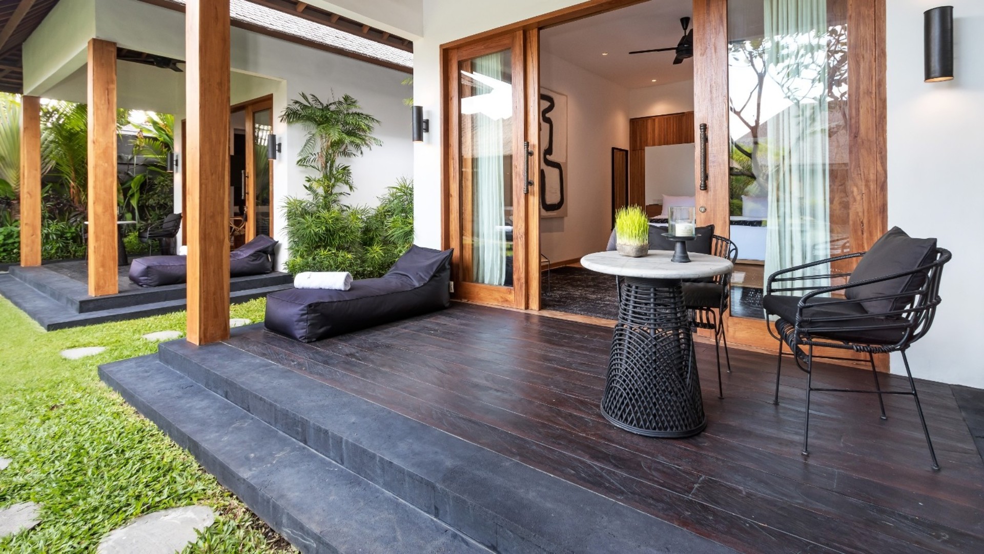 Neşeli 3BR Villa, Havuzlu ve Bahçeli, Bali Villa 2213