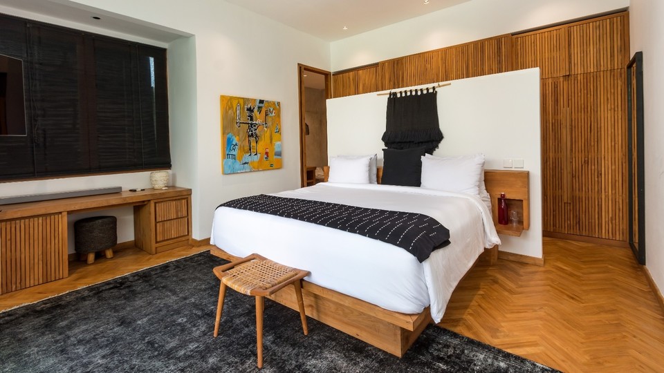 Neşeli 3BR Villa, Havuzlu ve Bahçeli, Bali Villa 2213