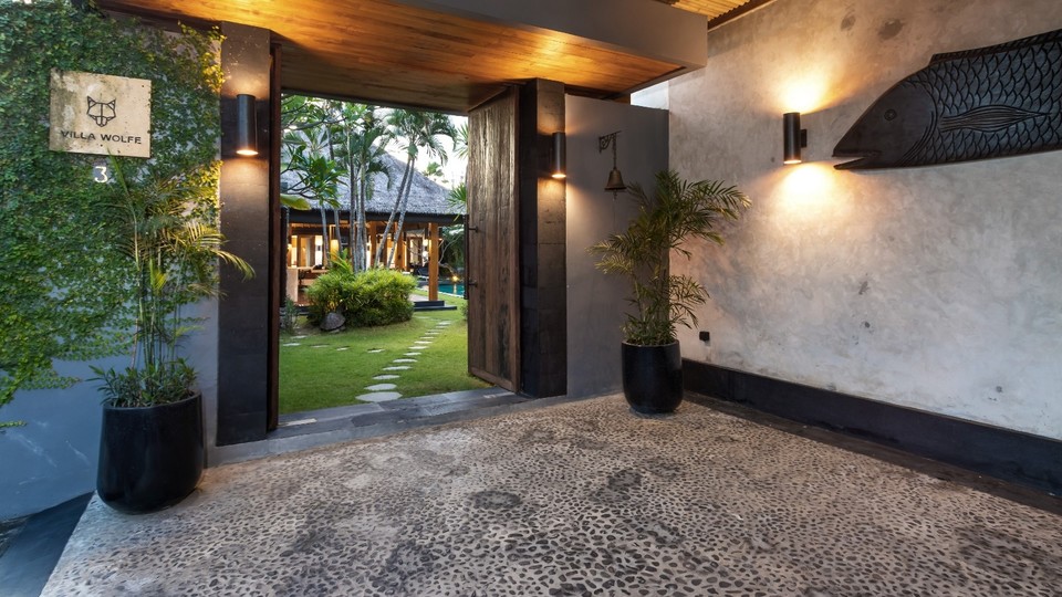 Neşeli 3BR Villa, Havuzlu ve Bahçeli, Bali Villa 2213