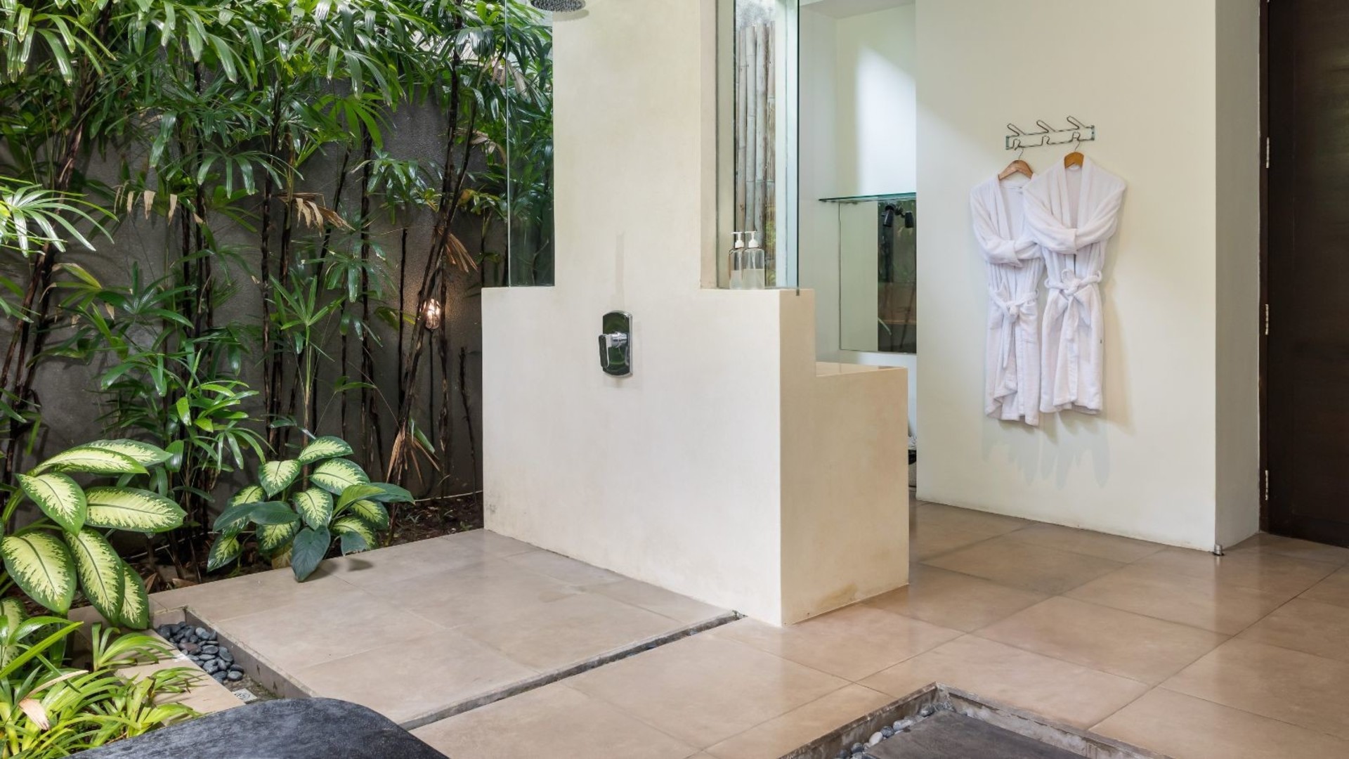 Rahat 2BR Villa W/Muhteşem Havuz Alanı, Bali Villa 2216