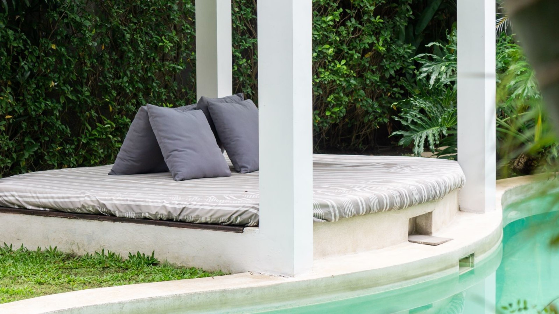Rahat 2BR Villa W/Muhteşem Havuz Alanı, Bali Villa 2216