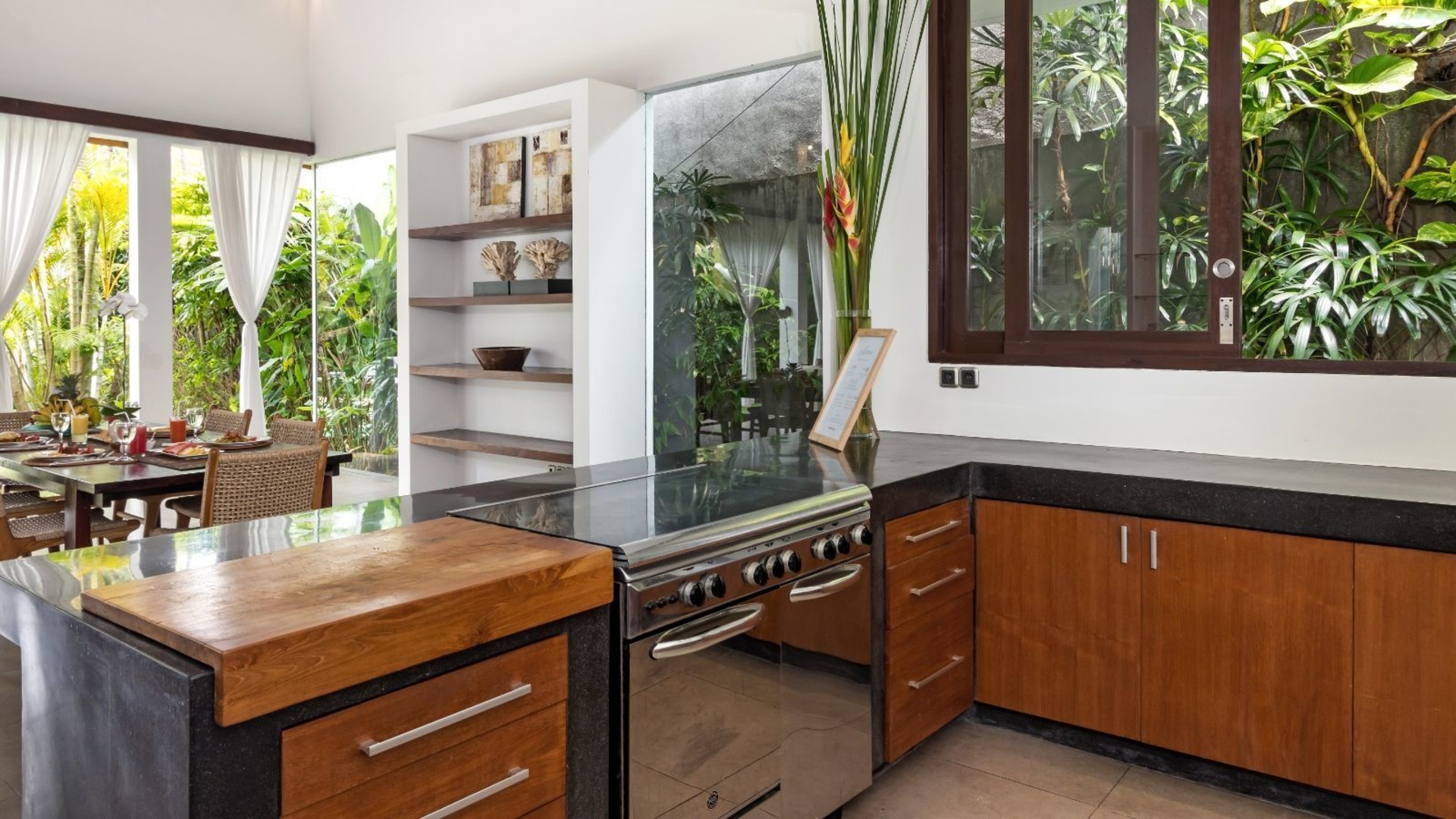 Rahat 2BR Villa W/Muhteşem Havuz Alanı, Bali Villa 2216