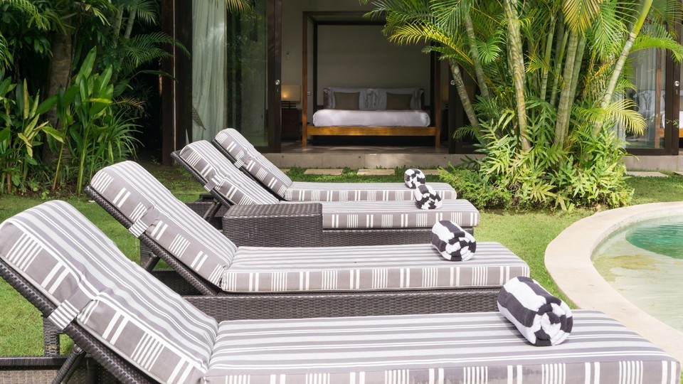 Rahat 2BR Villa W/Muhteşem Havuz Alanı, Bali Villa 2216