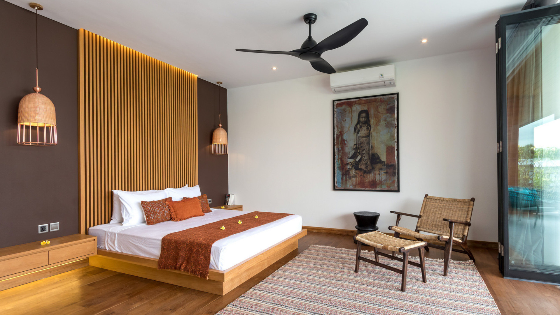Neşeli 4BR Villa, Havuzlu ve Balkonlu, Bali Villa 2219