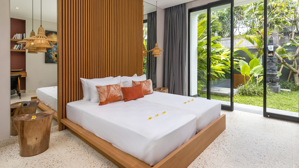 Neşeli 4BR Villa, Havuzlu ve Balkonlu, Bali Villa 2219