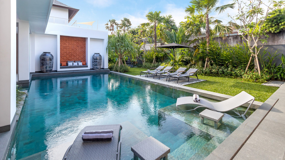 Neşeli 4BR Villa, Havuzlu ve Balkonlu, Bali Villa 2219