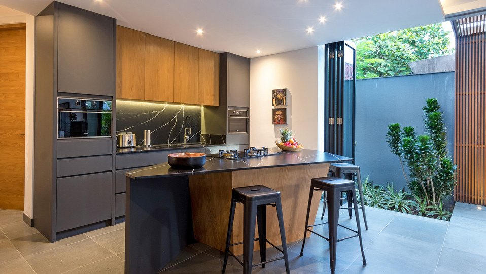Neşeli 4BR Villa, Havuzlu ve Balkonlu, Bali Villa 2219