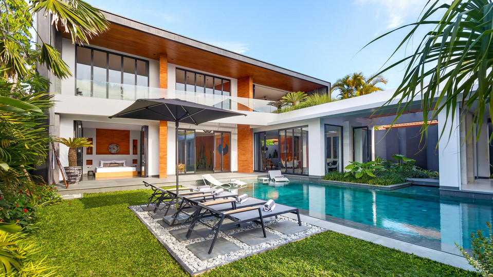Neşeli 4BR Villa, Havuzlu ve Balkonlu, Bali Villa 2219