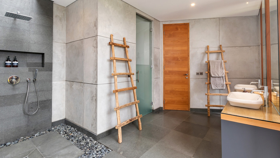 Neşeli 4BR Villa, Havuzlu ve Balkonlu, Bali Villa 2219