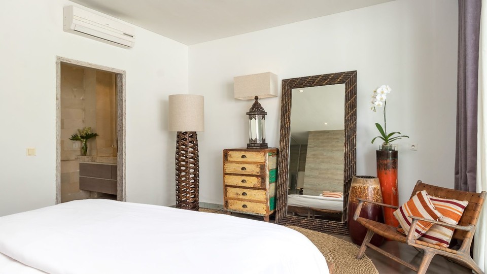 Güneşli 3BR Villa Plaja Yakın, Havuzlu, Bali Villa 2225