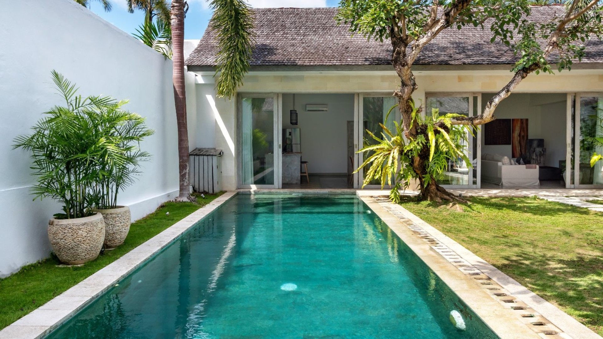 Güneşli 3BR Villa Plaja Yakın, Havuzlu, Bali Villa 2225