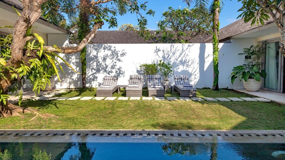 Güneşli 3BR Villa Plaja Yakın, Havuzlu, Bali Villa 2225