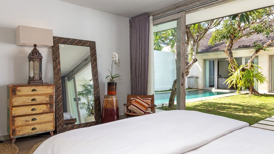 Güneşli 3BR Villa Plaja Yakın, Havuzlu, Bali Villa 2225