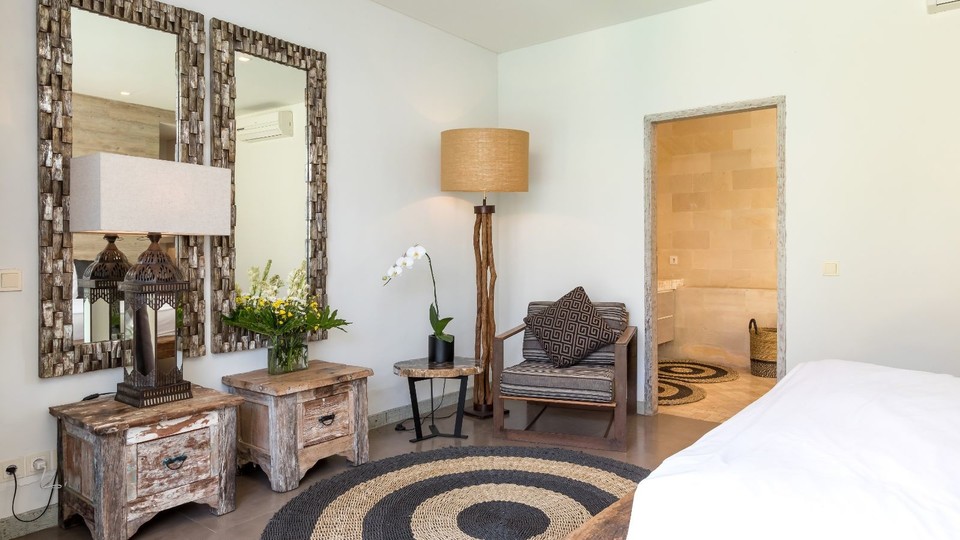 Güneşli 3BR Villa Plaja Yakın, Havuzlu, Bali Villa 2225