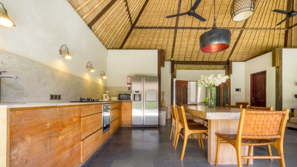 Harika 2BR Villa, Muhteşem Havuzlu ve Bahçeli, Bali Villa 2226