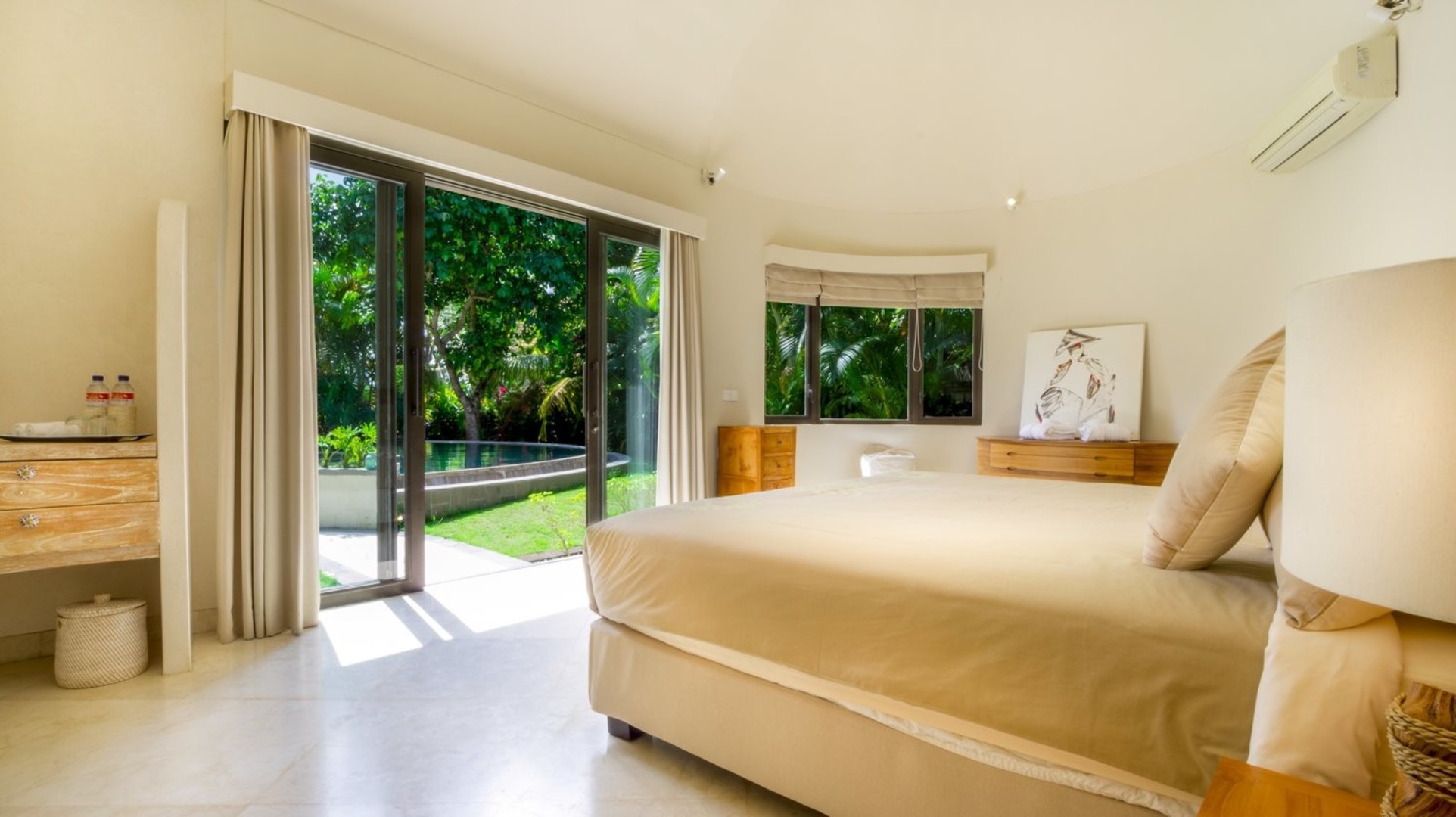 Geniş 2BR Villa, Havuzlu ve Bahçeli, Bali Villa 2227