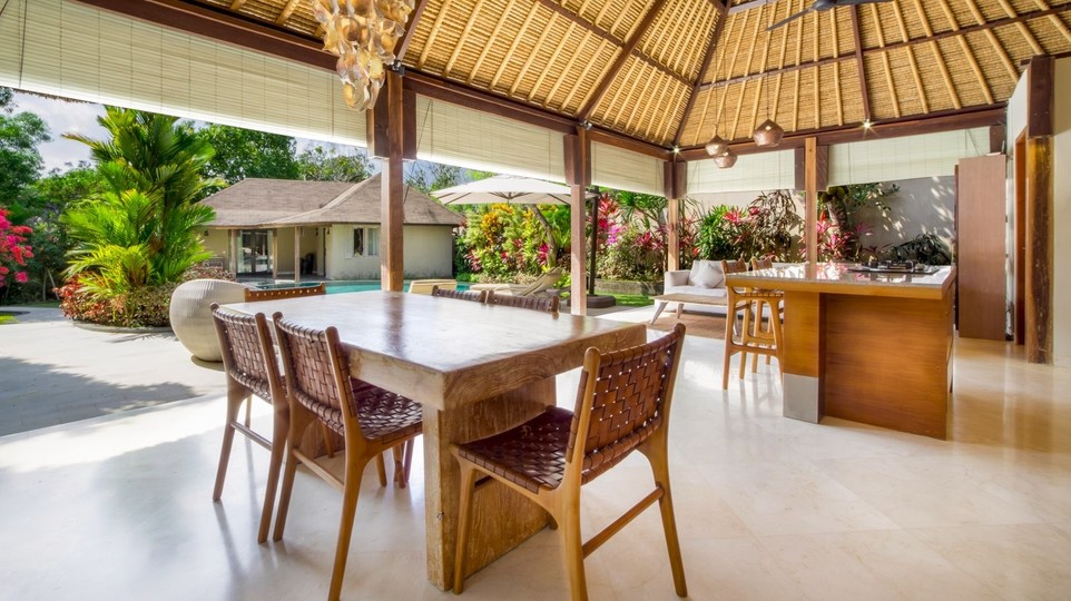 Fantastik 3BR Villa, Havuzlu ve Bahçeli, Bali Villa 2228