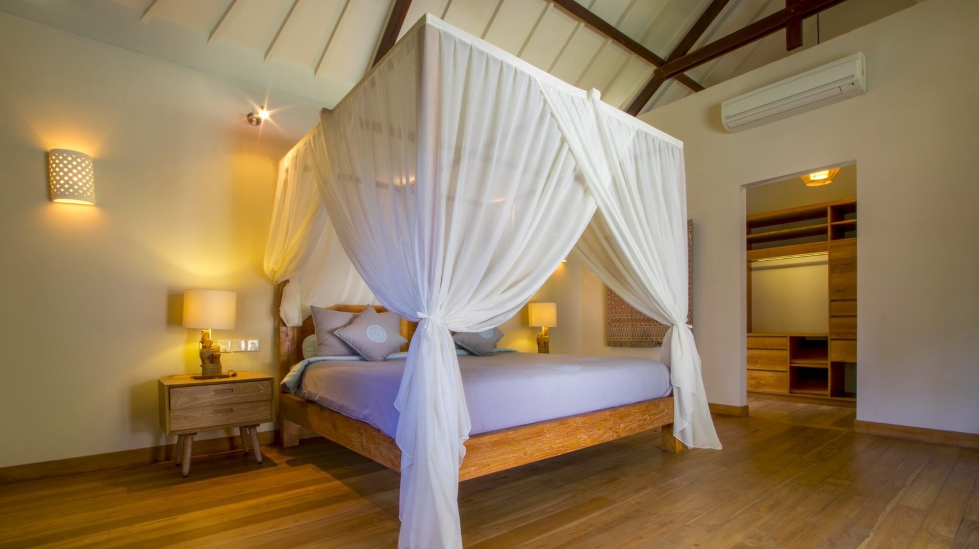 Fantastik 3BR Villa, Havuzlu ve Bahçeli, Bali Villa 2228