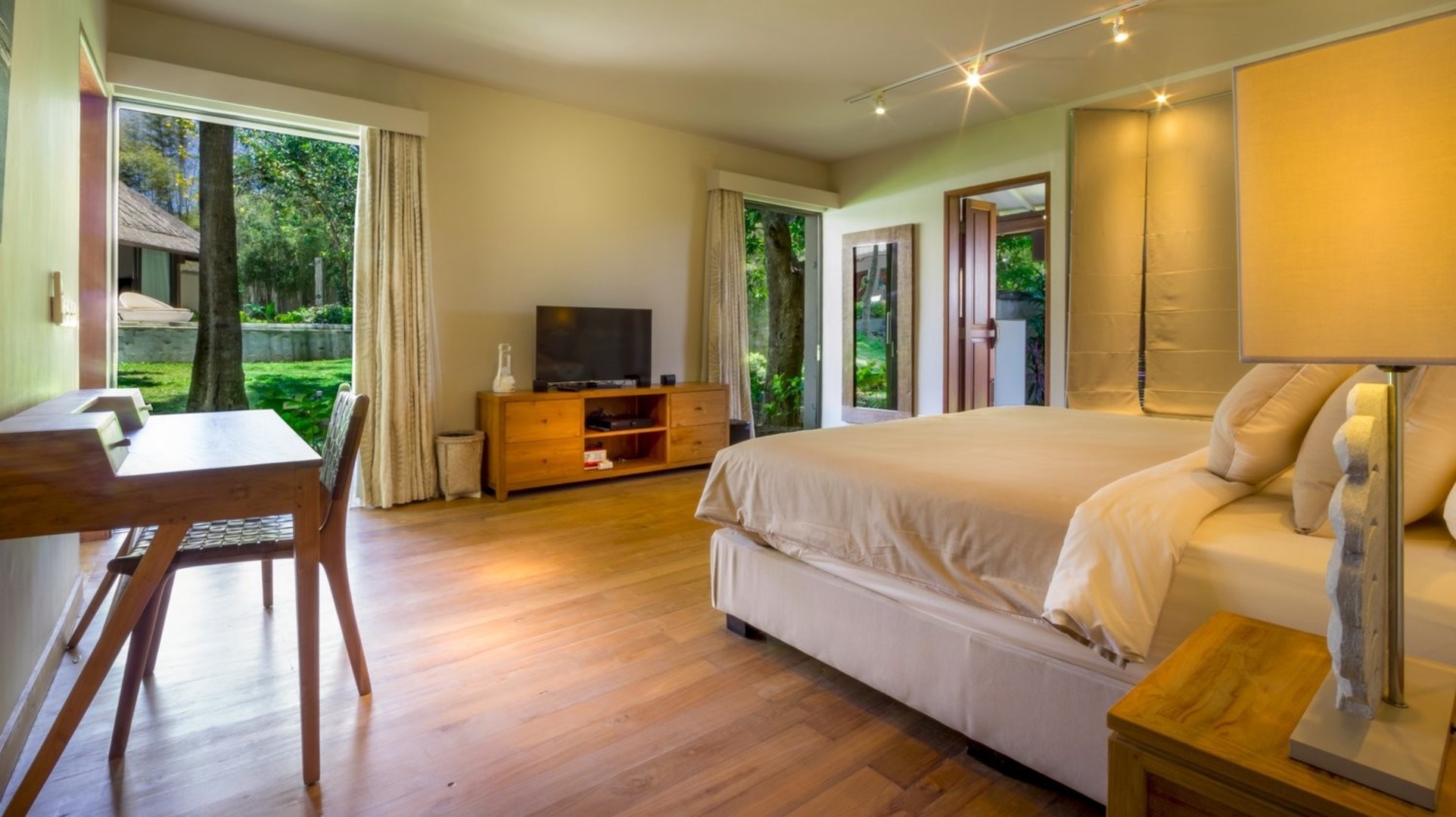 Havuzlu ve Bahçeli Dreamy 3BR Villa, Bali Villa 2229