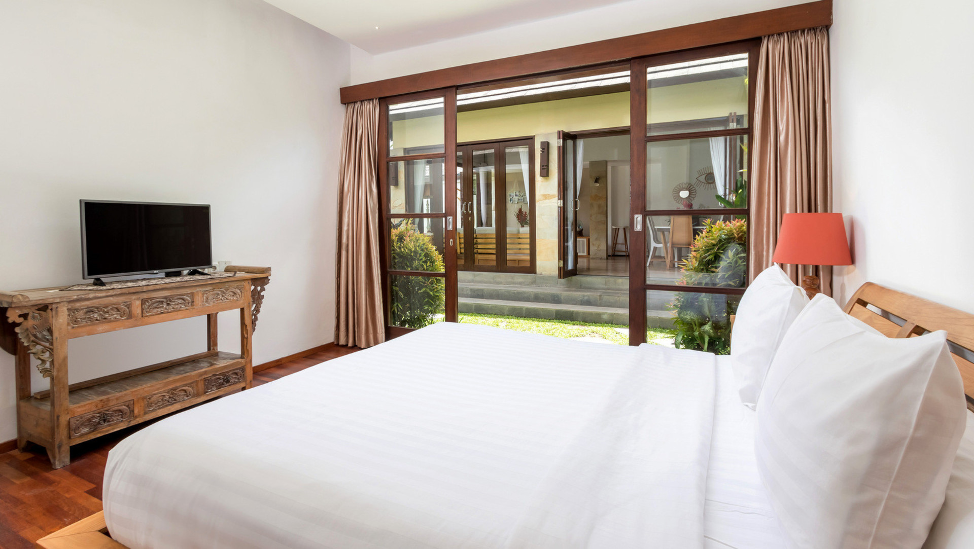 Mükemmel 2BR Villa, Havuzlu ve Bahçeli, Bali Villa 2231