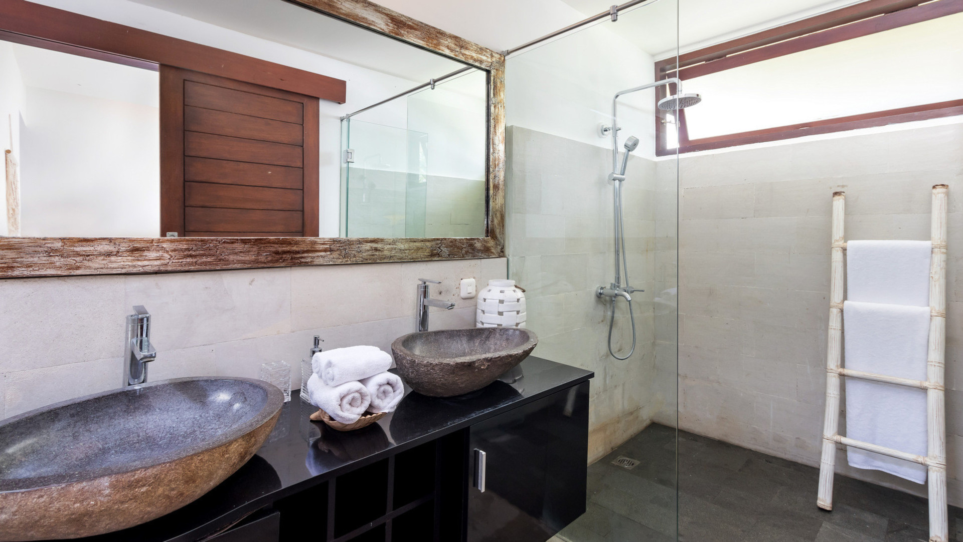 Mükemmel 2BR Villa, Havuzlu ve Bahçeli, Bali Villa 2231