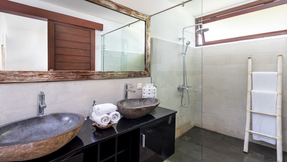Mükemmel 2BR Villa, Havuzlu ve Bahçeli, Bali Villa 2231