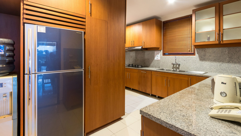 Geniş 4BR Villa, Havuzlu ve Bahçeli, Bali Villa 2233