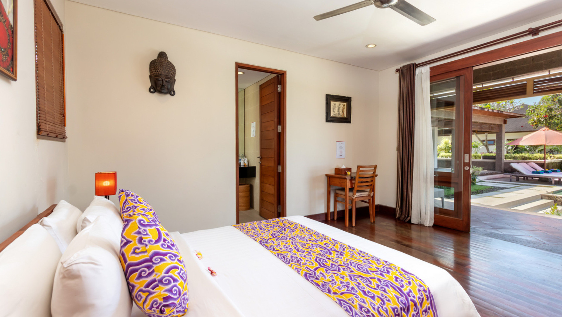 Geniş 4BR Villa, Havuzlu ve Bahçeli, Bali Villa 2233