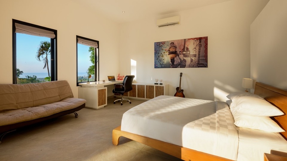 Muhteşem Havuz ve Deniz Manzaralı Güzel 3BR Villa, Bali Villa 2235