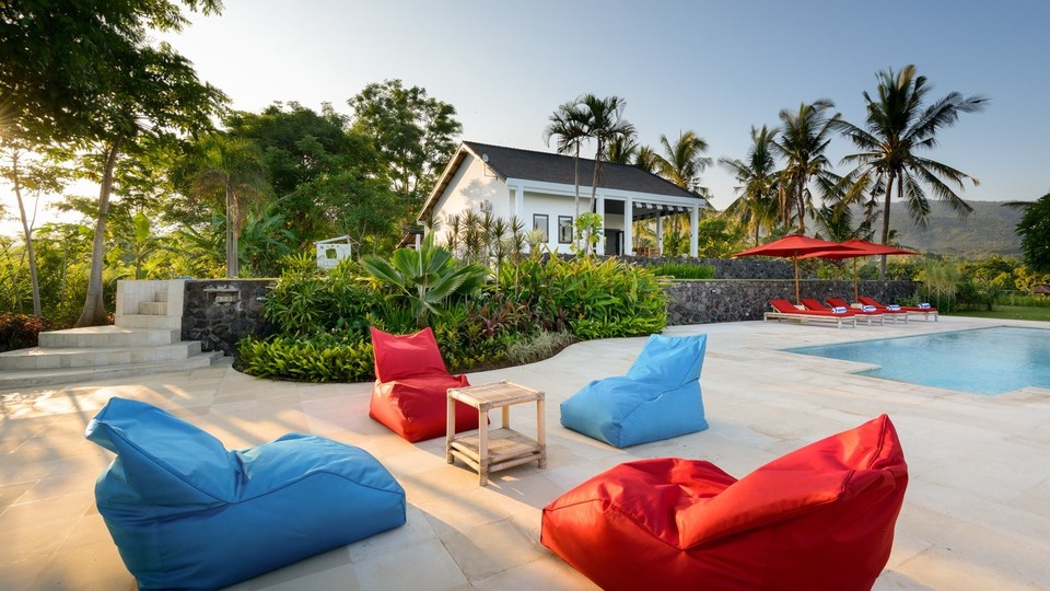 Muhteşem Havuz ve Deniz Manzaralı Güzel 3BR Villa, Bali Villa 2235