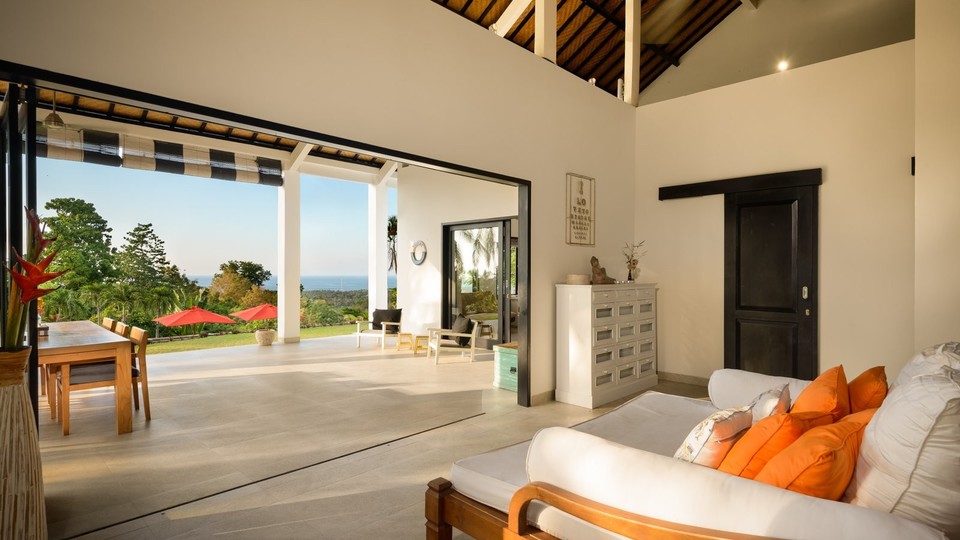Muhteşem Havuz ve Deniz Manzaralı Güzel 3BR Villa, Bali Villa 2235