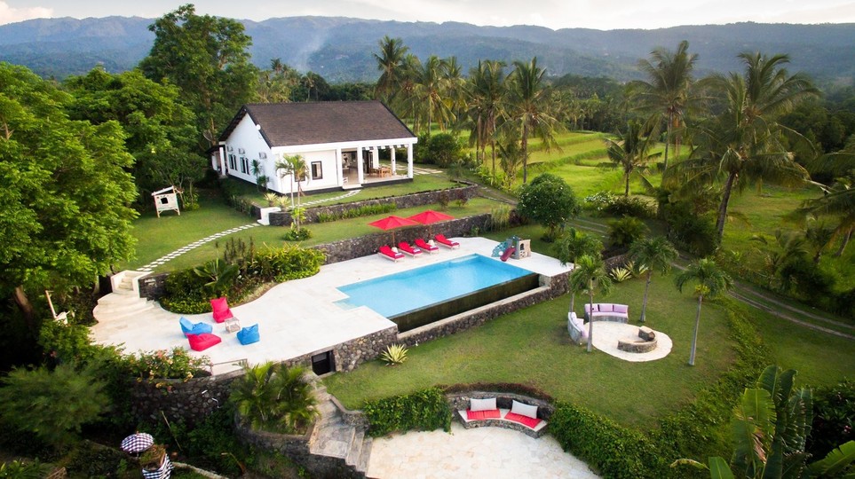 Muhteşem Havuz ve Deniz Manzaralı Güzel 3BR Villa, Bali Villa 2235