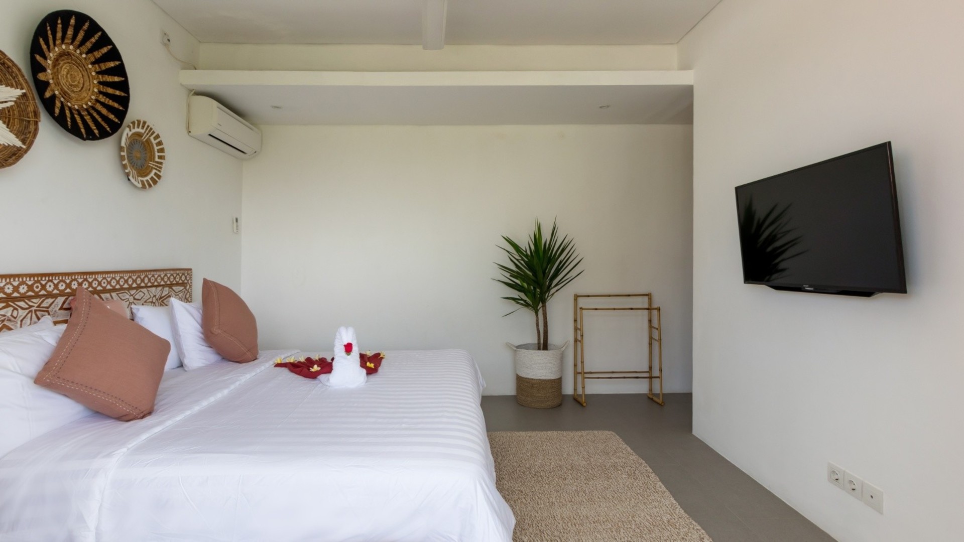 Tam Donanımlı 4BR Villa, Havuzlu ve Bahçeli, Bali Villa 2236'nın Keyfini Çıkarın
