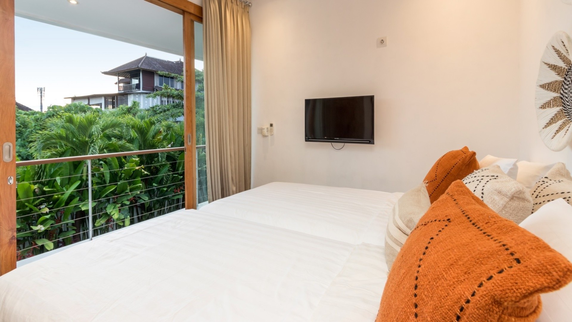 Tam Donanımlı 4BR Villa, Havuzlu ve Bahçeli, Bali Villa 2236'nın Keyfini Çıkarın