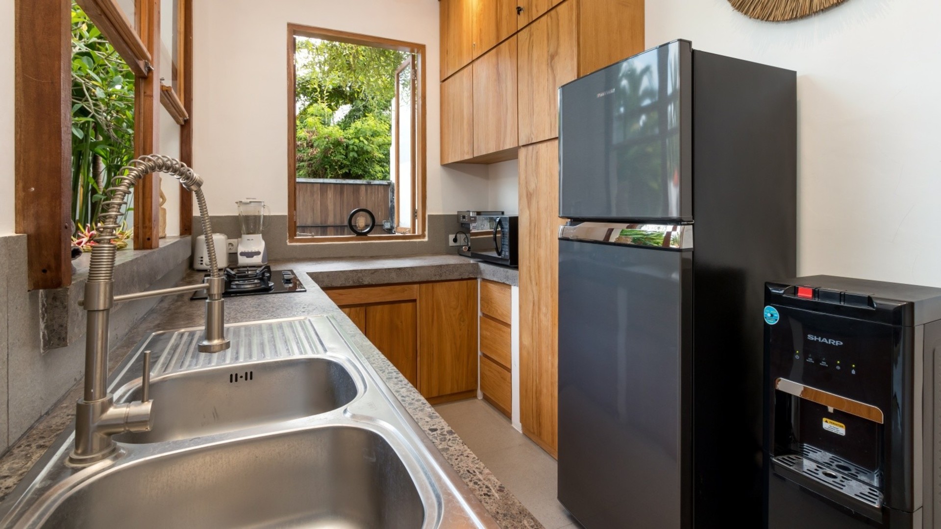 Tam Donanımlı 4BR Villa, Havuzlu ve Bahçeli, Bali Villa 2236'nın Keyfini Çıkarın