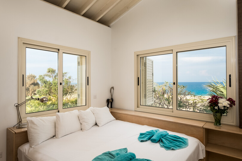 Ailenizin Protaras'taki Bu Lüks Çağdaş Tarzdaki Villayı Kiraladığını Hayal Edin, Protaras Villa 1718