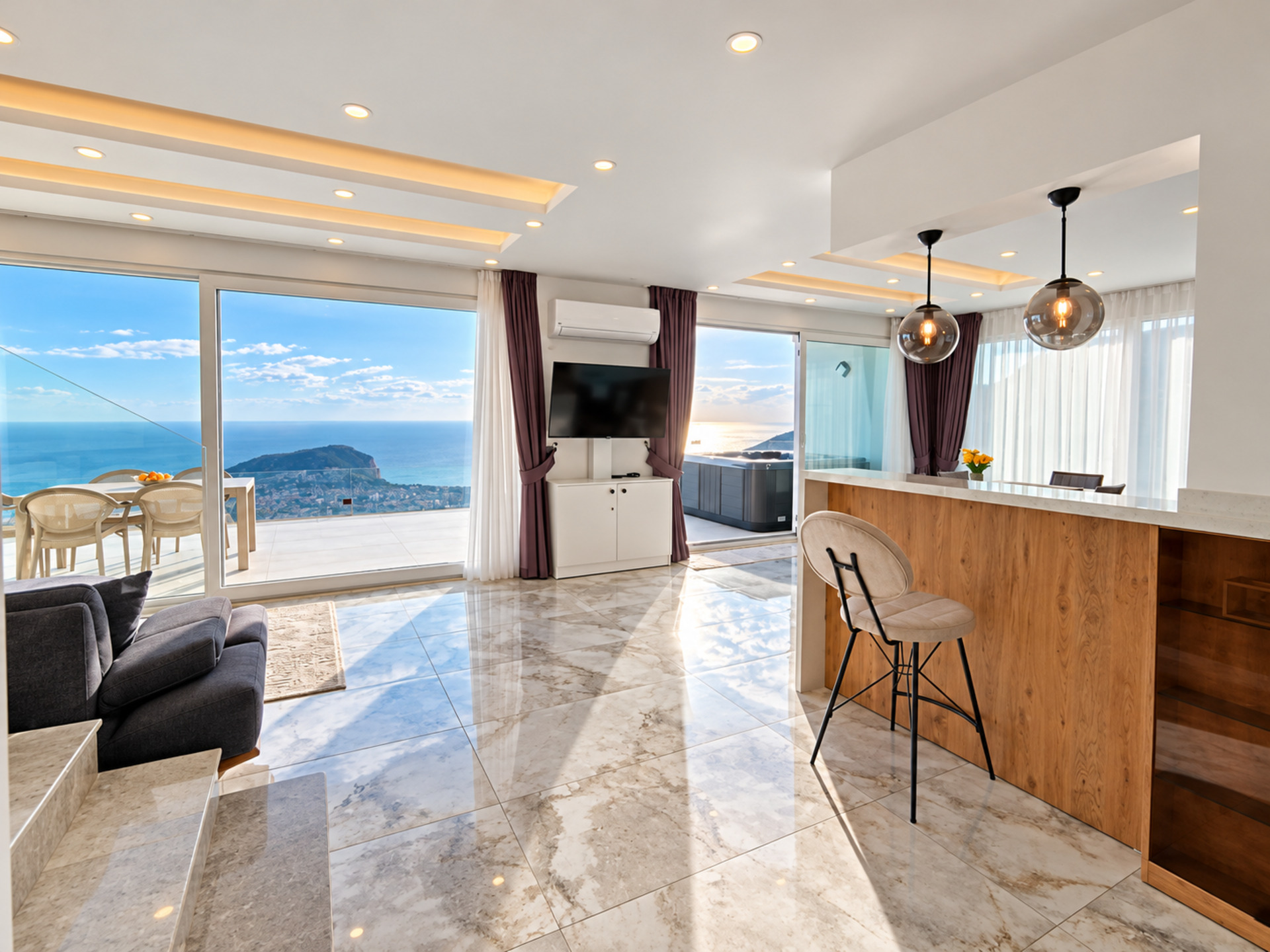 Özel Havuzlu ve Güzel Deniz Manzaralı Villa, Alanya Villa 1004