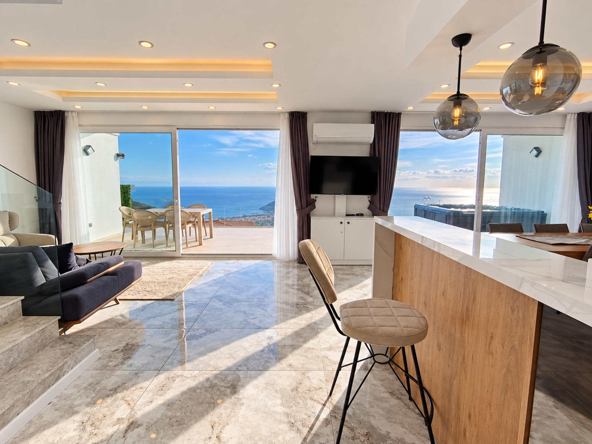 Özel Havuzlu ve Güzel Deniz Manzaralı Villa, Alanya Villa 1004